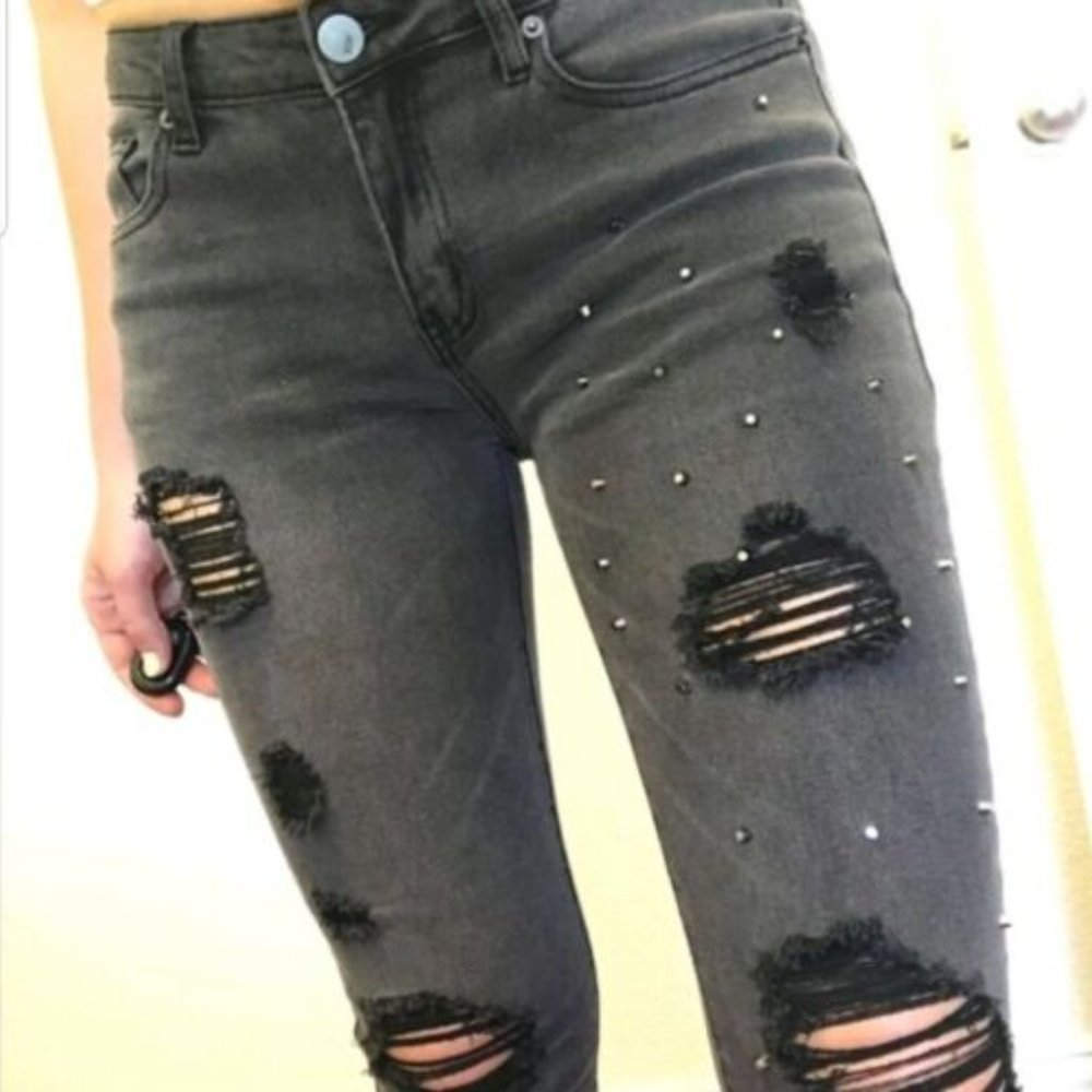 ASHLEY MASON Distressed Black Stretch Studded Jeans Size 7